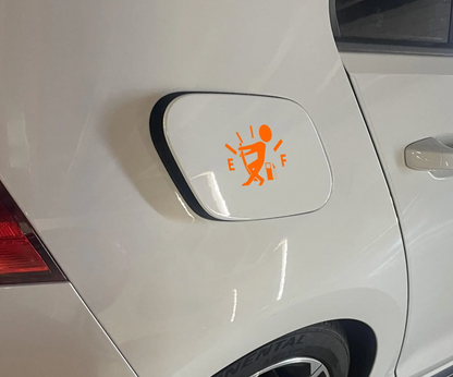 Close-up van een grappige vinyl tankdop sticker